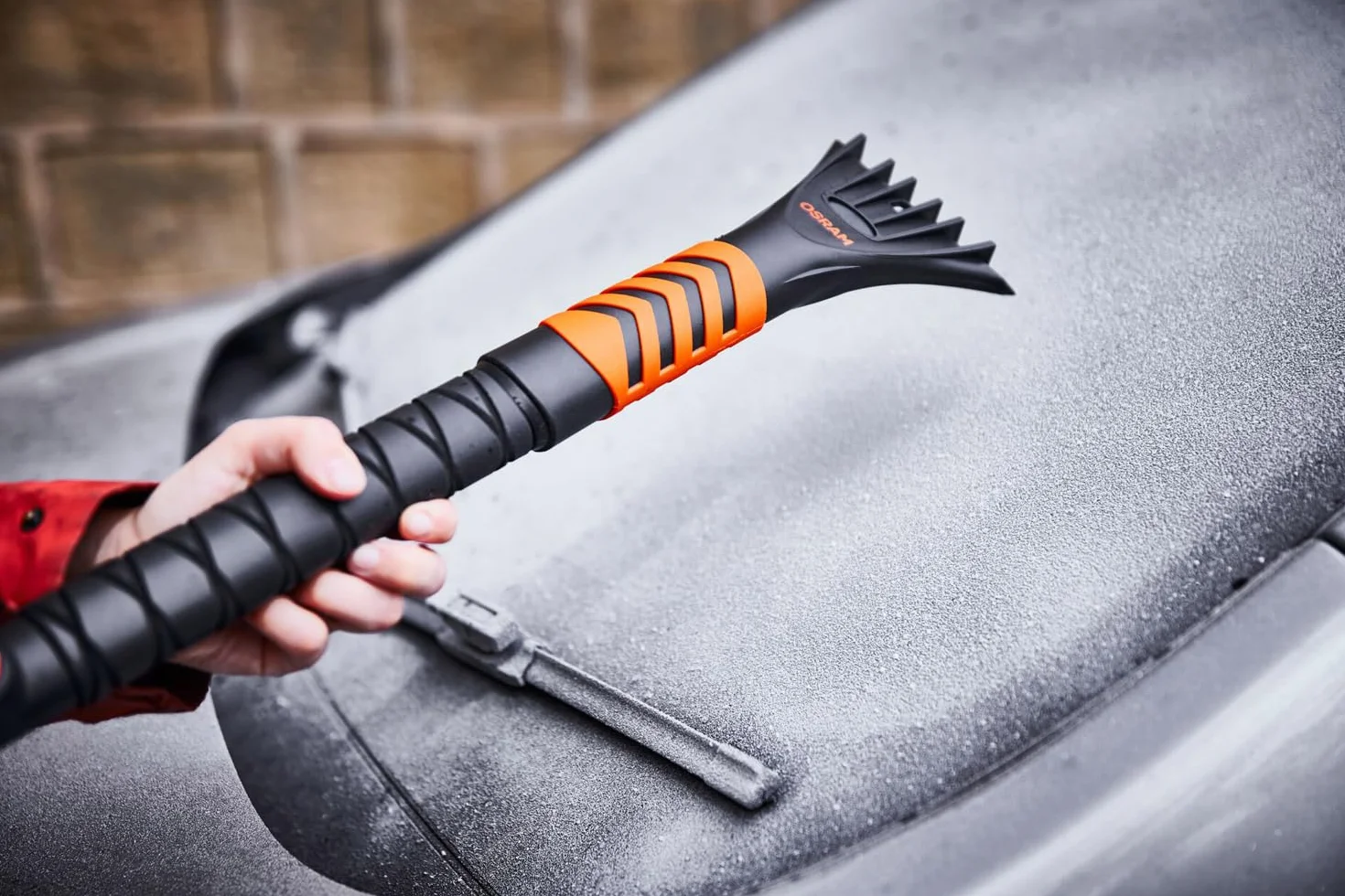 OSRAM SNOWbrush 010, 4w1, łopata, skrobaczka do lodu, myjka do okien