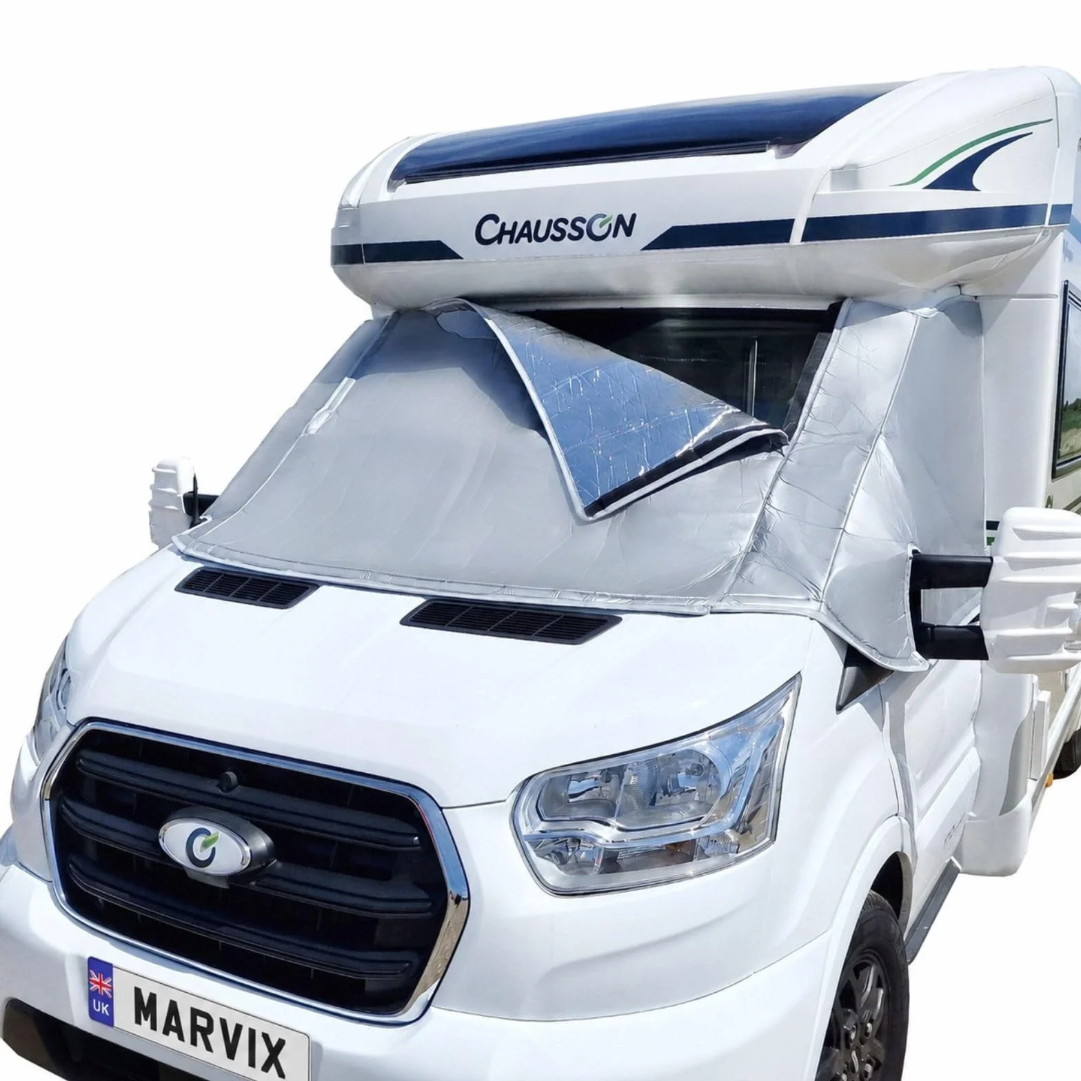 Mata Termiczna Izolacyjna Zewnętrzna na Przednią Szybę do Kampera Wykonana z 8 mm Wielowarstwowego Materiału Przeznaczona do Samochodu Ford Transit wyprodukowanego po 2015 roku.