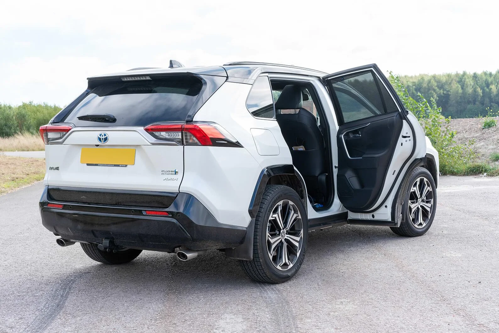 CAR SHADES zestaw (tylne drzwi boczne) kompatybilny z Toyota RAV-4 (5. generacji) 2018- (2 sztuki) - niestandardowe osłony przeciwsłoneczne do samochodów
