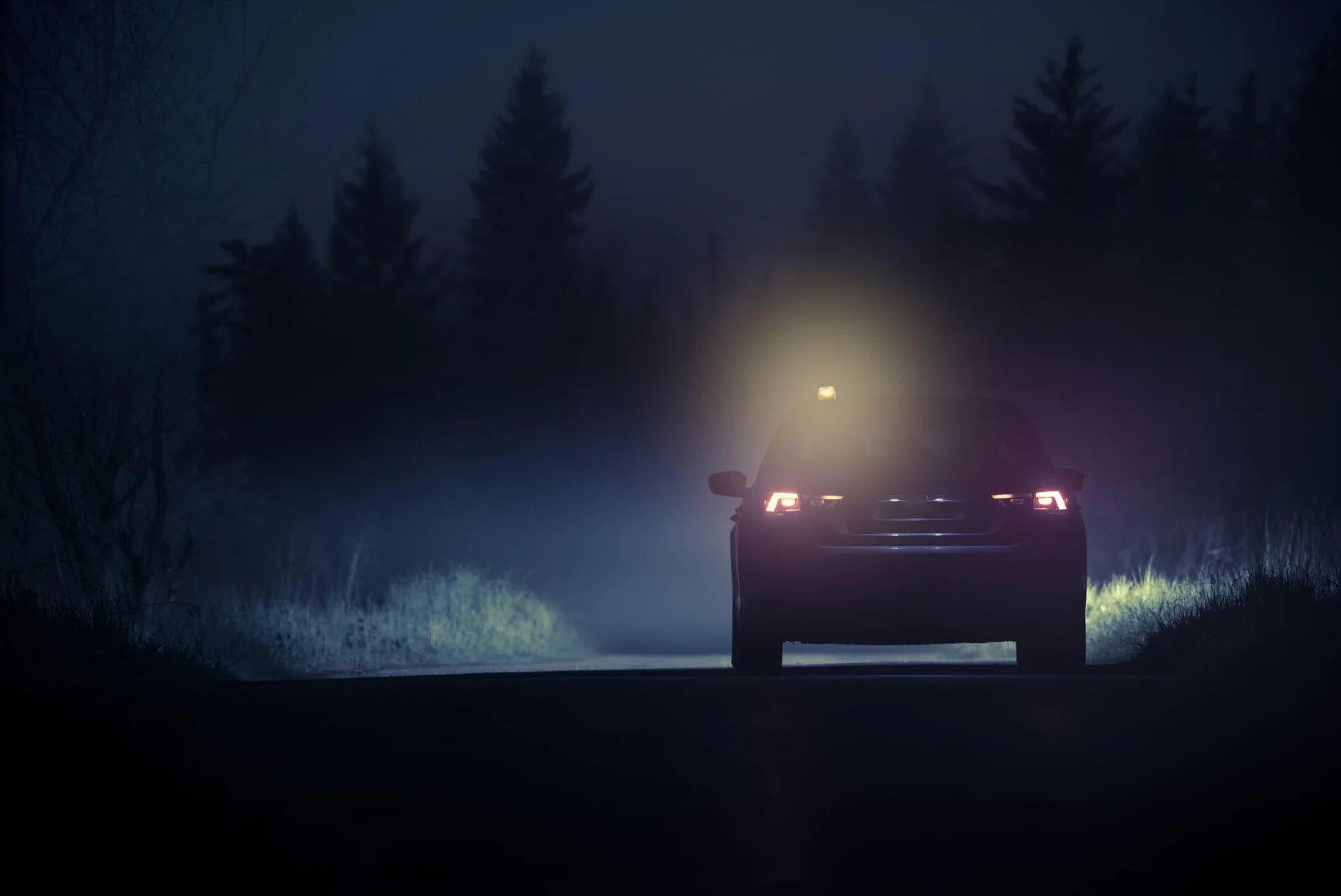 OSRAM LEDguardian ROAD FLARE Signal V16 IoT, certyfikowana lampa ostrzegawcza LED DGT 3.0, obowiązkowe stosowanie w Hiszpanii, 1900K, lokalizacja w czasie rzeczywistym