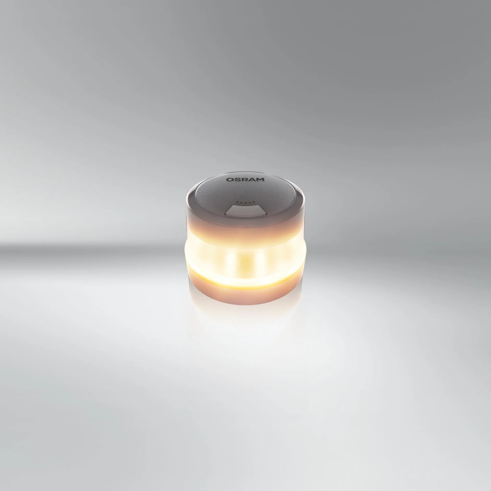 OSRAM LEDguardian ROAD FLARE Signal V16 IoT, certyfikowana lampa ostrzegawcza LED DGT 3.0, obowiązkowe stosowanie w Hiszpanii, 1900K, lokalizacja w czasie rzeczywistym